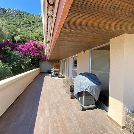 Apartmán Beautiful 2br With Ac And Terrace Overlooking Ajaccios Bay Welkeys *
